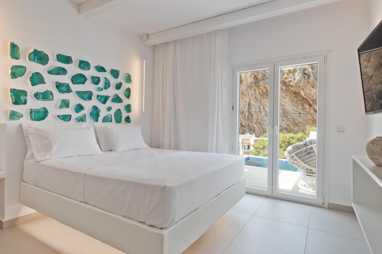Enilion Luxury Suites Kyra Panagia Bagian luar foto