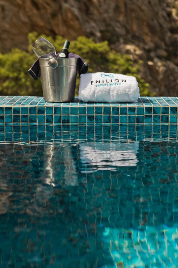 Enilion Luxury Suites Kyra Panagia Bagian luar foto