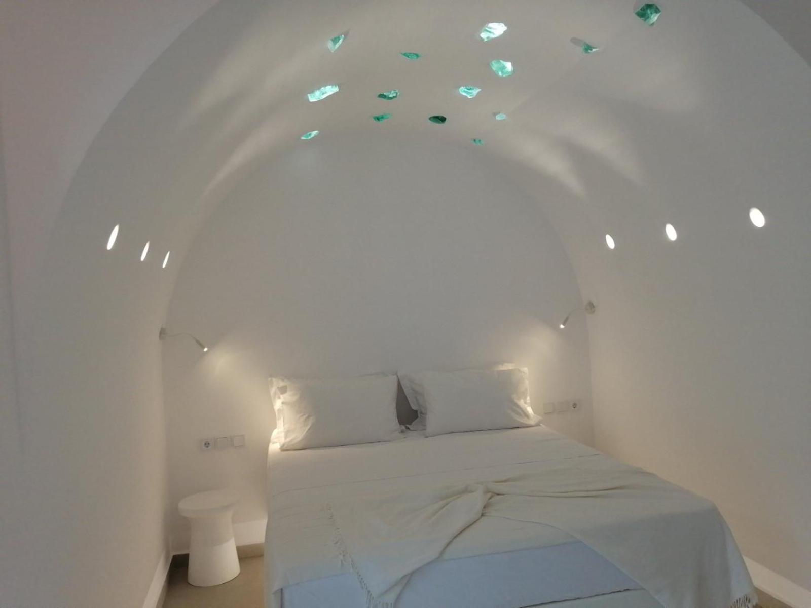 Enilion Luxury Suites Kyra Panagia Bagian luar foto