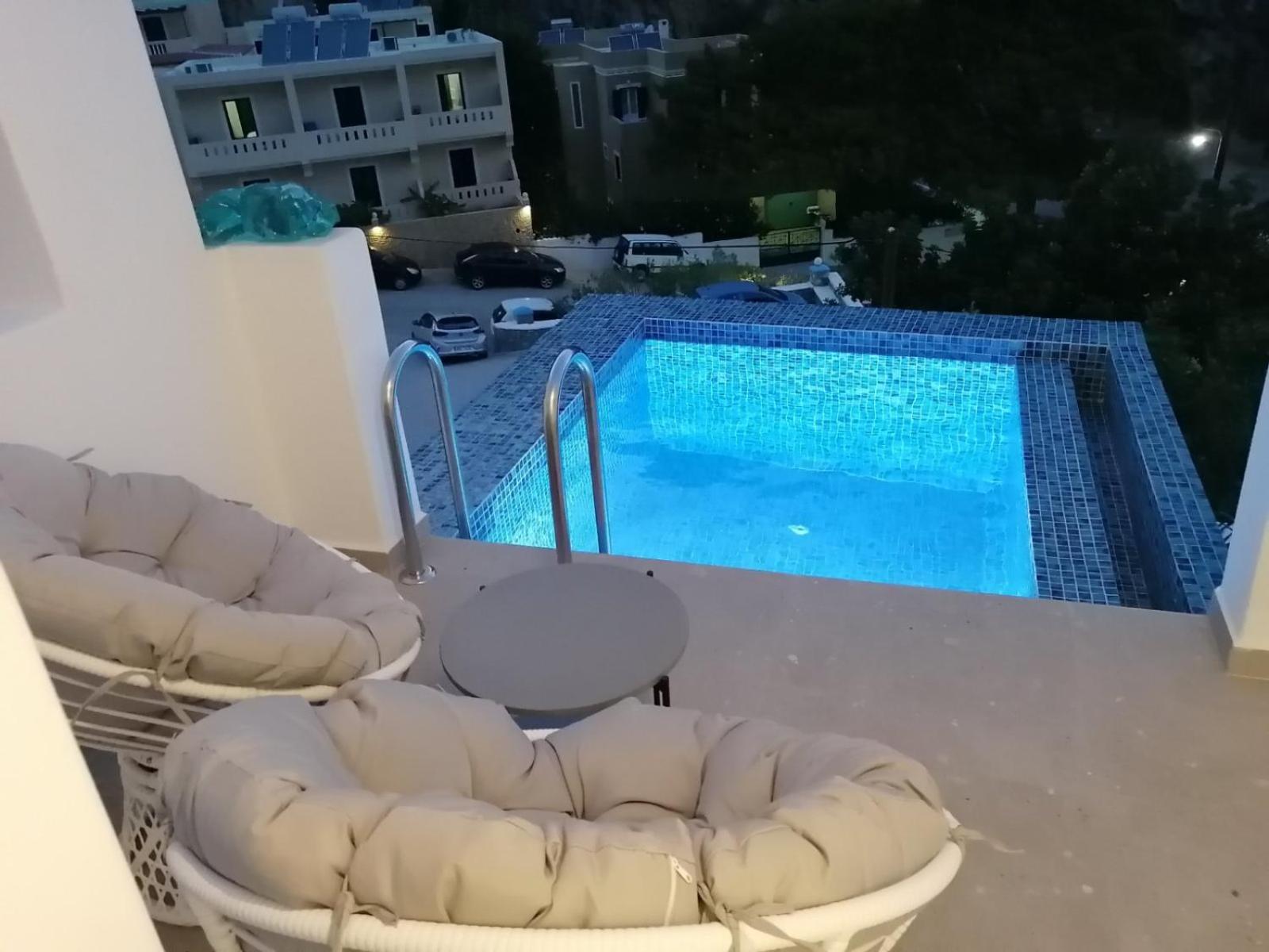 Enilion Luxury Suites Kyra Panagia Bagian luar foto