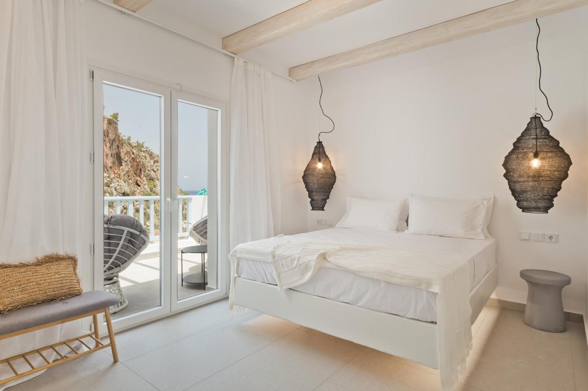 Enilion Luxury Suites Kyra Panagia Bagian luar foto